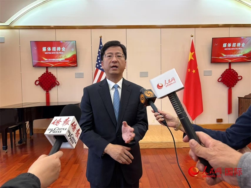 張建敏接受人民網(wǎng)等媒體記者采訪。人民網(wǎng) 鄧圩攝