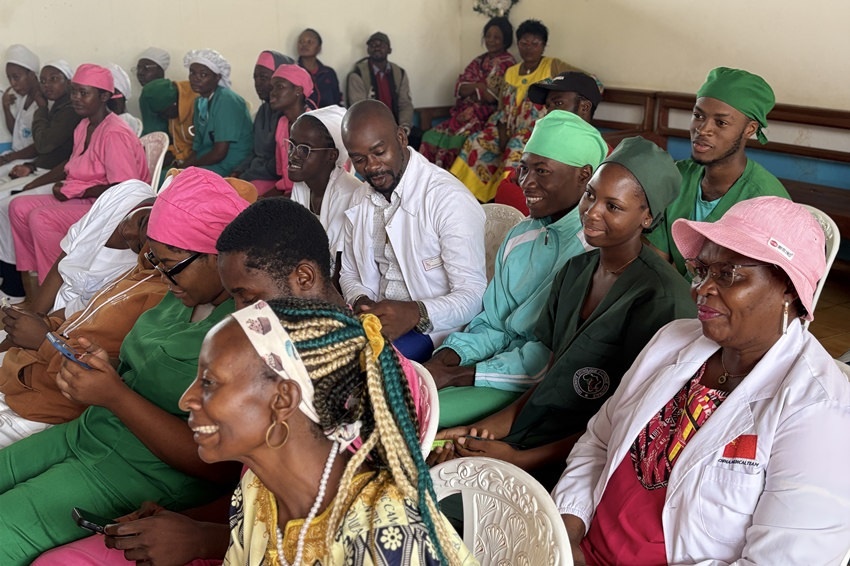 【2】圖為活動現(xiàn)場。中國（山西）第24批援喀麥隆姆巴爾馬尤醫(yī)療隊 供圖