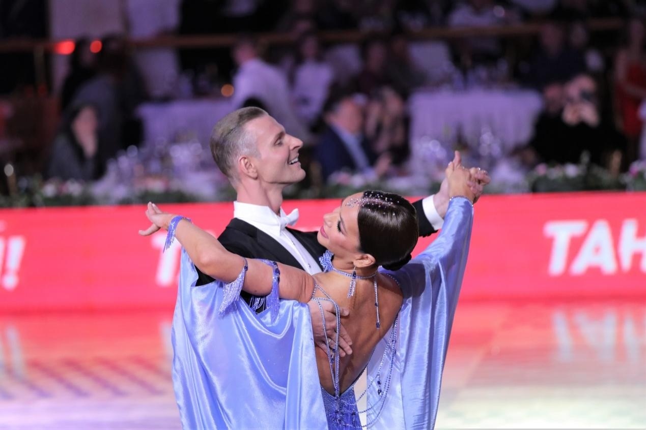 第七屆“克里姆林宮杯”國(guó)標(biāo)舞錦標(biāo)賽現(xiàn)場(chǎng)。于子恒攝