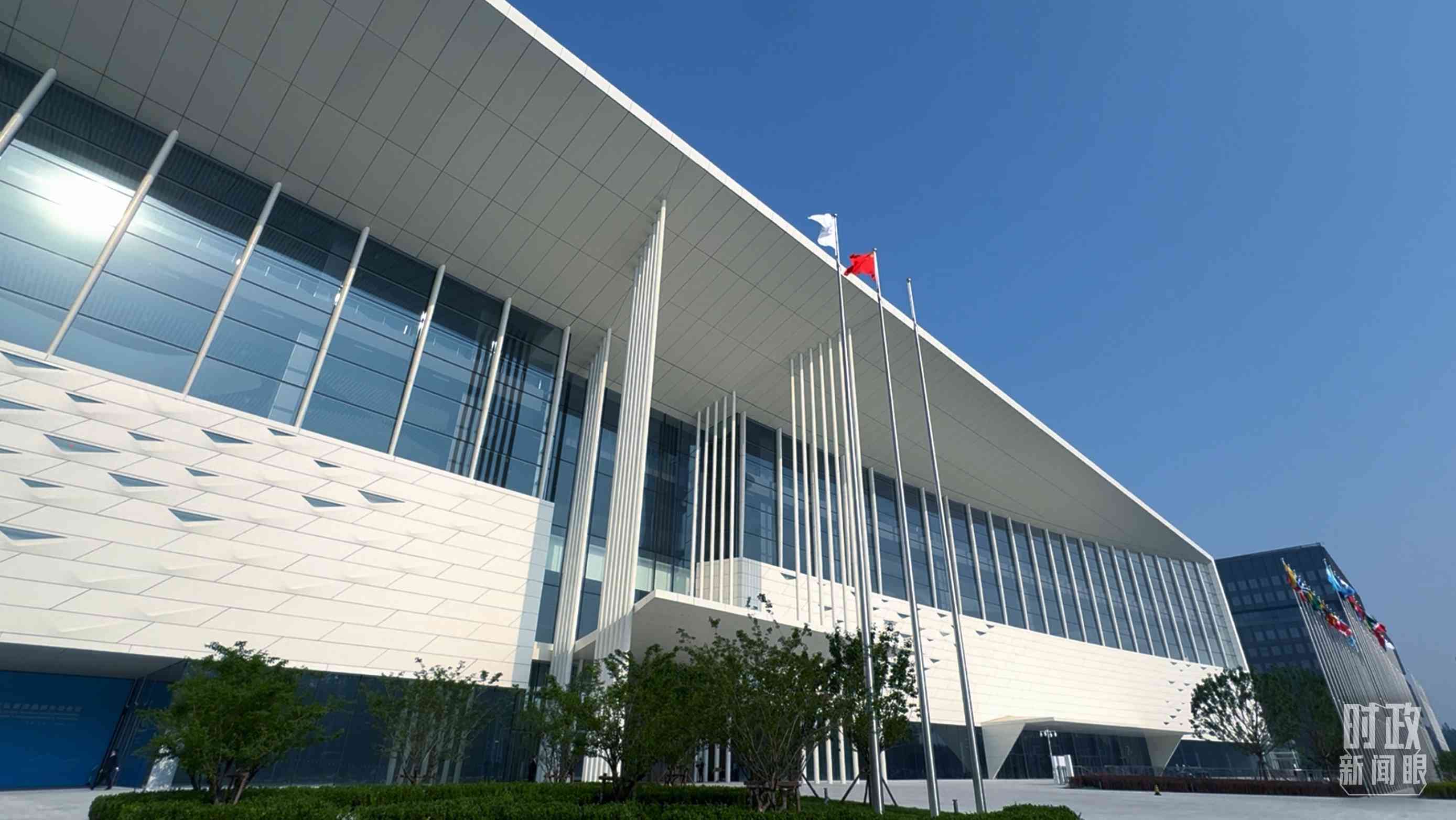 中拉論壇第四屆部長(zhǎng)級(jí)會(huì)議開幕式在國(guó)家會(huì)議中心舉行。（總臺(tái)央視記者蔣碩拍攝）