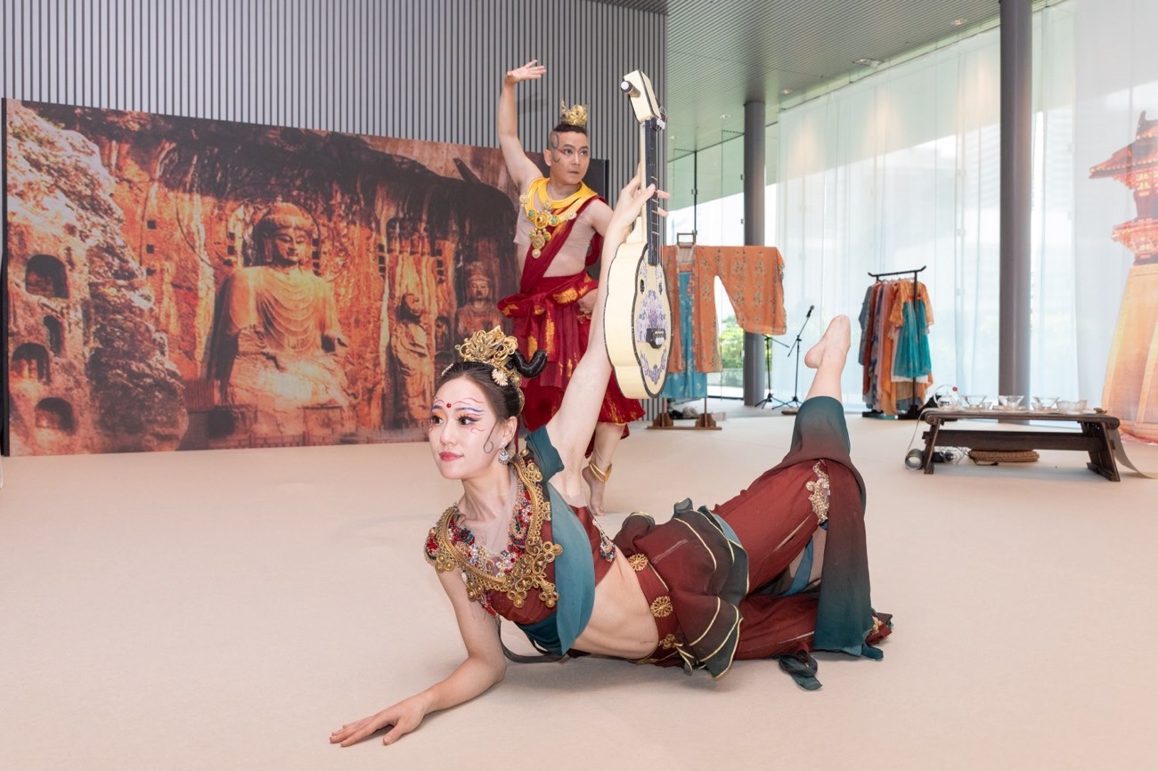 《龍門(mén)金剛》舞蹈。中國(guó)駐大阪旅游辦事處供圖