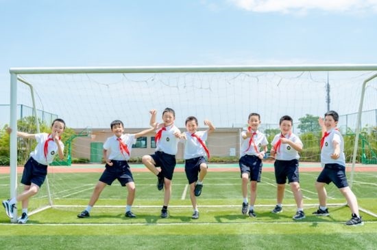 重慶高新區(qū)學(xué)子。