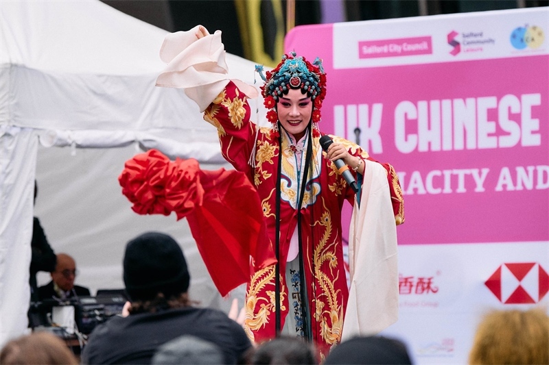 演員蔡衛(wèi)莉的秦腔表演贏得陣陣好評。 楊浩鵬攝